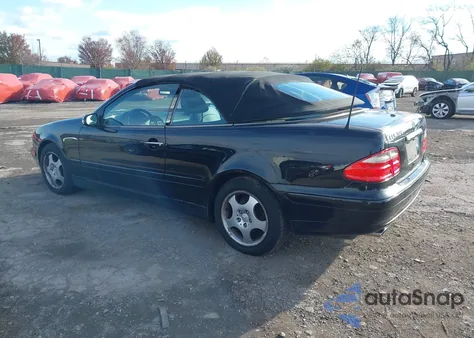 2003 Mercedes-Benz Clk 320 z USA, uszkodzony, nr VIN WDBLK65G03T138848